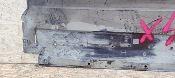 КРЫШКА ШАССИ ПРАВАЯ AUDI A6 C6 4F0825208H *4*