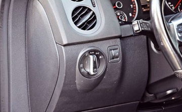 Volkswagen Tiguan I SUV Facelifting 2.0 TSI 180KM 2012 Volkswagen Tiguan R-Line, Klimatyzacja,4x4, Podgrzewane fotele, Park Assis, zdjęcie 15