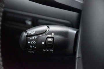 Citroen C3 Aircross  I Crossover 1.2 PureTech 110KM 2018 Citroen C3 Aircross NawigacjaKamera Asystenty Klimatronic Tempomat, zdjęcie 30