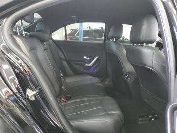 Mercedes Klasa A W177/V177 2022 Mercedes-Benz Klasa A 220 4Matic 2022 2.0L 2.0 Benzyna 188KM, zdjęcie 10