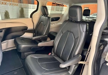 Chrysler Pacifica I 2016 Chrysler Pacifica Chrysler Pacifica 3.6 Benzyna 290KM, zdjęcie 18
