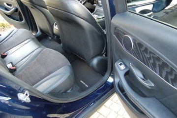 Mercedes GLC C253 SUV 2.0 250 211KM 2017 GLC AMG SalonPolska 2.0Benz 211PS Bezwypadkowy Led El.Klapa Piękny jak Nowy, zdjęcie 16