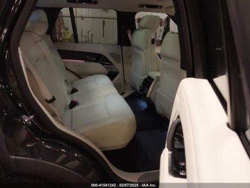 Land Rover Range Rover V 2024 Land Rover Range Rover p400 Se, 2024r., 4x4, 3.0L 3.0 Benzyna 395KM, zdjęcie 8