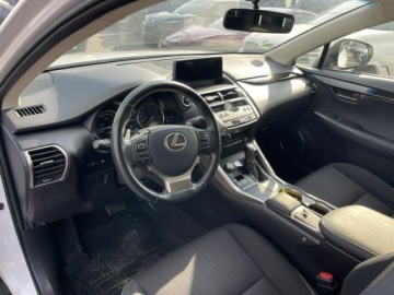 Lexus NX I SUV Facelifting 300h 197KM 2018 Lexus NX 300H Hybryda Automat 197KM, zdjęcie 8