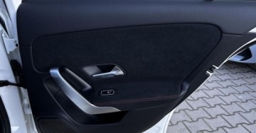 Mercedes Klasa A W177/V177 Sedan Facelifting 1.3 200 163KM 2023 Mercedes-Benz Klasa A Salon PL AMG Line Kamera Czujniki MBUX Carplay Andro, zdjęcie 25