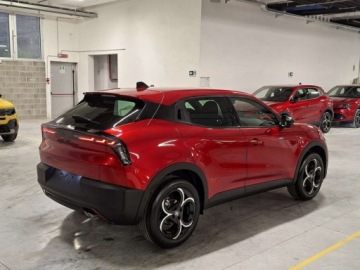 Alfa Romeo Junior SUV 1.2 Hybrid 145KM 2026 ALFA ROMEO Junior Sprint Hatchback 1.2 (145 KM) 2026, zdjęcie 2