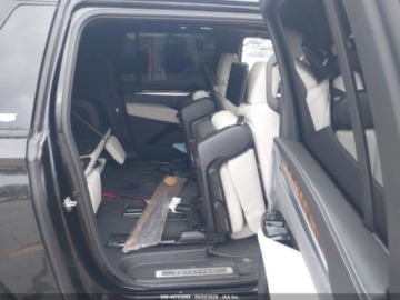 Cadillac Escalade III 2025 Cadillac Escalade Esv Sport Platinum 2025 6.2 Benzyna 420KM, zdjęcie 13