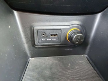 Kia Venga Mikrovan 1.6 DOHC CVVT 125KM 2014 Kia Venga 1.6 Benzyna 125KM, zdjęcie 25