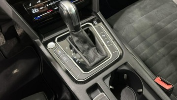 Volkswagen Passat B8 Limousine Facelifting 2.0 TSI 190KM 2021 Volkswagen Passat 2.0 TSI Elegance DSG sedan, zdjęcie 17