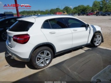 Mercedes GLA I 2019 Mercedes-Benz GLA 2019 Mercedes-Benz GLA GLA 250 SUV 2.0 Benzyna 208KM, zdjęcie 4
