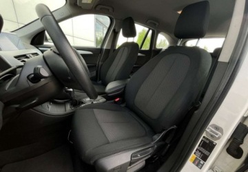 BMW X1 F48 Crossover Plug-In 1.5 25e 220KM 2021 BMW X1 xDrive Plug-In PDC Automat Led Navi Tempomat FV23 1.5, zdjęcie 13