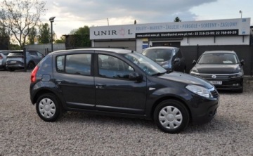 Dacia Sandero I Hatchback 5d 1.6 MPI 84KM 2012 Dacia Sandero 1.6 Benzyna Klimatyzacja Cz. parkowania 1.6 Benzyna 85KM, zdjęcie 25