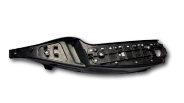 ПРАВЫЙ ОБТЕКАТЕЛЬ ПЛАТФОРМЫ ПОЛА PIAGGIO MP3 125-500