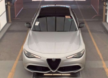 Alfa Romeo Giulia II Sedan Facelifting 2.0 Turbo 280KM 2021 Alfa Romeo Giulia Alfa Romeo Giulia Veloce TI Q4 2.0 Benzyna 280KM, zdjęcie 1