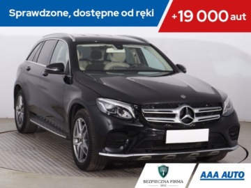 Mercedes GLC C253 SUV 2.0 250 211KM 2019 Mercedes GLC GLC 250 4MATIC, Salon Polska