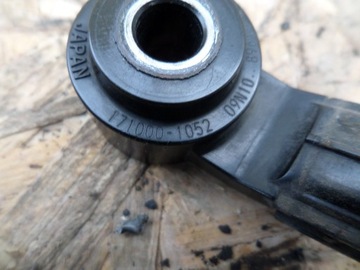 Czujnik stukowy Toyota Yaris 3 1NR 1.33 Auris 2 II