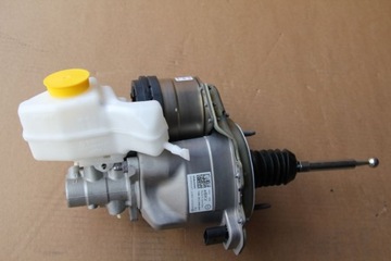 СЕРВОТОРМОЗНОЙ НАСОС VW CADDY VW GOLF 8 5R4614105H