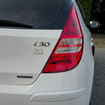 Hyundai i30 I Hatchback Facelifting 1.6 CRDi 90KM 2011 Hyundai i30 1.6 Diesel Manual Lift Serwis 2 Klucze, zdjęcie 17