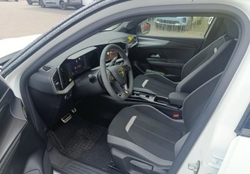 Opel Mokka II SUV 1.2 Turbo 130KM 2024 Opel Mokka Pierwszy wlasciciel. Salon Polska 1.2 Benzyna 130KM, zdjęcie 9