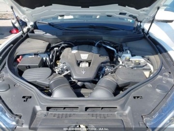 Maserati Levante 2018 Maserati Levante 2018 3.0l 3.0 Benzyna 345KM, zdjęcie 8