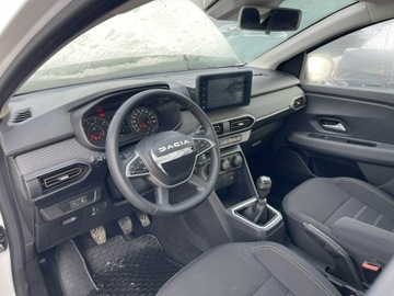 Dacia Sandero III Hatchback 5d 1.0 TCe 90KM 2024 Dacia Sandero Stepway Klimatronik Czujniki park., zdjęcie 5