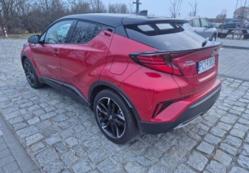 Toyota C-HR I Crossover Facelifting 2.0 Hybrid Dynamic Force 184KM 2021 Toyota C-HR Toyota C-HR PIERWSZY WLASCICIEL 2021 ROK 2.0 Hybryda 184KM, zdjęcie 11