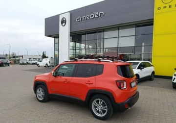 Jeep Renegade SUV 1.4 MultiAir 140KM 2015 Jeep Renegade Pierwszy wlasciciel. Salon Polska 1.4 Benzyna 140KM, zdjęcie 1