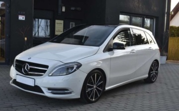 Mercedes Klasa B W246 Sports Tourer 200 CDI BlueEFFICIENCY 136KM 2014 Mercedes-Benz Klasa B Mercedes-Benz Klasa B 1.8 Diesel 136KM, zdjęcie 2