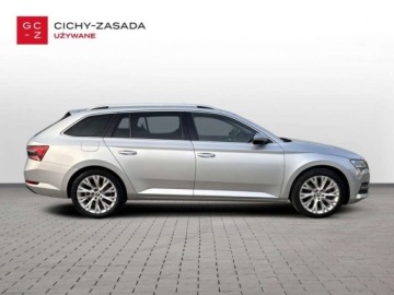 Skoda Superb III Kombi Facelifting 2.0 TDI SCR 200KM 2022 Skoda Superb 2.0TDI 200KM STYLE DSGPodrzewane FoteleNiski PrzebiegKameraFV, zdjęcie 5