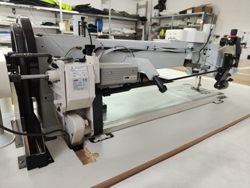 Парусная швейная машина с длинным рукавом