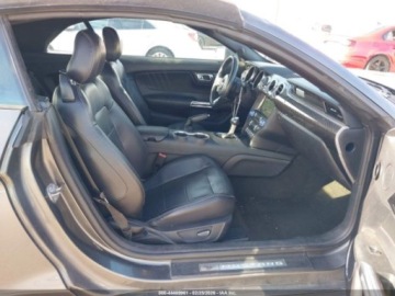 Ford Mustang VI 2018 Ford Mustang Ecoboost, 2018r., 2.3L 2.3 Benzyna 310KM, zdjęcie 8