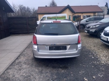 Opel Astra H Kombi 1.6 ECOTEC 115KM 2006 Opel Astra OPEL ASTRA H 1600 benzyna super stan 1.6 Benzyna 115KM, zdjęcie 10