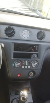 Mitsubishi Outlander II 2.0 i 136KM 2006 Mitsubishi Outlander 2.0 benz bezwypadek ,fabryczny lakier ,bez rdzy 2.0, zdjęcie 15