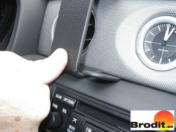 БРОДИТ ПРОКЛИП MITSUBISHI OUTLANDER год 03-06