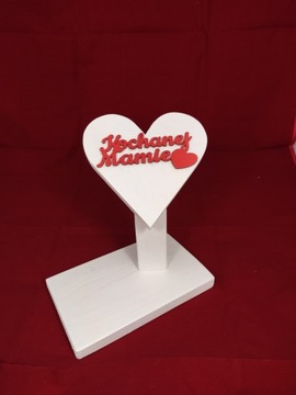 ДЕРЕВЯННОЕ СЕРДЦЕ, НАДПИСЬ, ДЕТСКАЯ МОГИЛА, головной убор отца, украшение надгробия