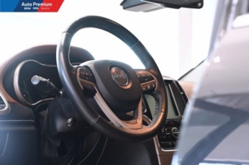 Jeep Grand Cherokee IV Terenowy Facelifting 3.0 V6 CRD 250KM 2015 Jeep Grand Cherokee SummitAktywny tempomat ACCKamera cofaniaKeyless Go, zdjęcie 4