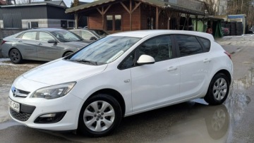 Opel Astra J GTC 1.4 Turbo ECOTEC 120KM 2014 Opel Astra 1.4i 120PS OPŁACONY Bezwypadkowy, zdjęcie 2