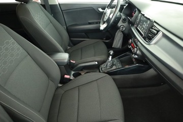Kia Rio IV Hatchback 5d 1.2 DOHC 84KM 2019 Kia Rio 1.25 CVVT, Salon Polska, Serwis ASO, zdjęcie 6