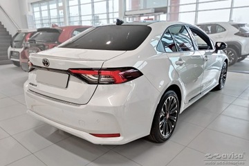 Nakładka na zderzak TOYOTA COROLLA XII sedan