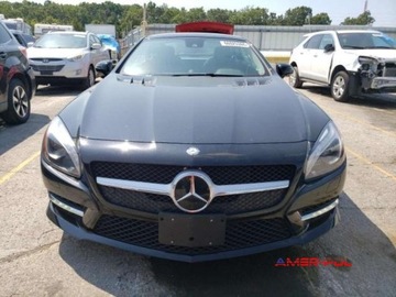 Mercedes SL R231 2016 Mercedes-Benz SL 2016 r., 4,6 L SL 550 4.6 Benzyna 449KM, zdjęcie 1