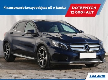 Mercedes GLA I Off-roader 2.0 250 211KM 2016 Mercedes GLA GLA 250 4MATIC, Salon Polska