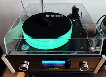 Чехол для проигрывателя проигрывателей McIntosh MT10.