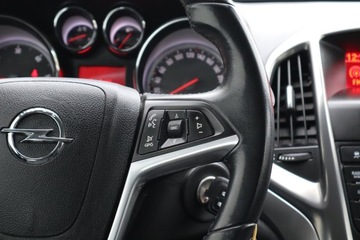 Opel Astra J Hatchback 5d 2.0 CDTI ECOTEC 160KM 2010 Opel Astra 2.0 CDTI, Klima, Klimatronic, Tempomat, zdjęcie 18