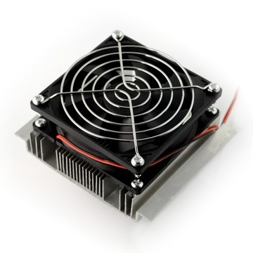 Radiator z wentylatorem 92mm dla ogniwa Peltiera