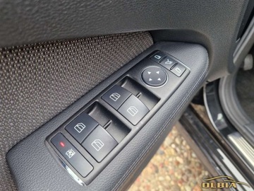 Mercedes Klasa E W212 Limuzyna 350 CDI BlueEFFICIENCY 231KM 2009 Mercedes-Benz Klasa E E350 V6 Diesel Automat Szyberdach 3.0 Diesel 230KM, zdjęcie 35