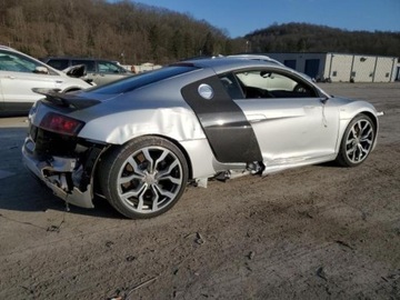 Audi R8 I Coupe 5.2 V10 FSI 525KM 2011 Audi R8 2011r., 4x4, 5.2L, zdjęcie 2