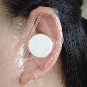 WODOODPORNE NAUSZNIKI Z MATERIAŁU PU. PIELĘGNACJA DZIECKA 40SZT