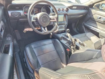 Ford Mustang VI Convertible 5.0 Ti-VCT 421KM 2017 Ford Mustang 2017 FORD MUSTANG GT 5.0 Benzyna 421KM, zdjęcie 7