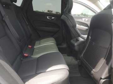 Volvo XC60 II 2022 Volvo XC 60 2022 Volvo XC60 B5 Momentum 2.0 Benzyna 247KM, zdjęcie 10