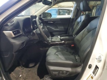 Toyota Highlander III 2025 Toyota Highlander XLE 2025 2.5 Hybryda 243KM, zdjęcie 7